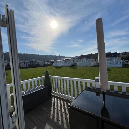 Pebble Ridge Hoilday Home Northam Bagian luar foto